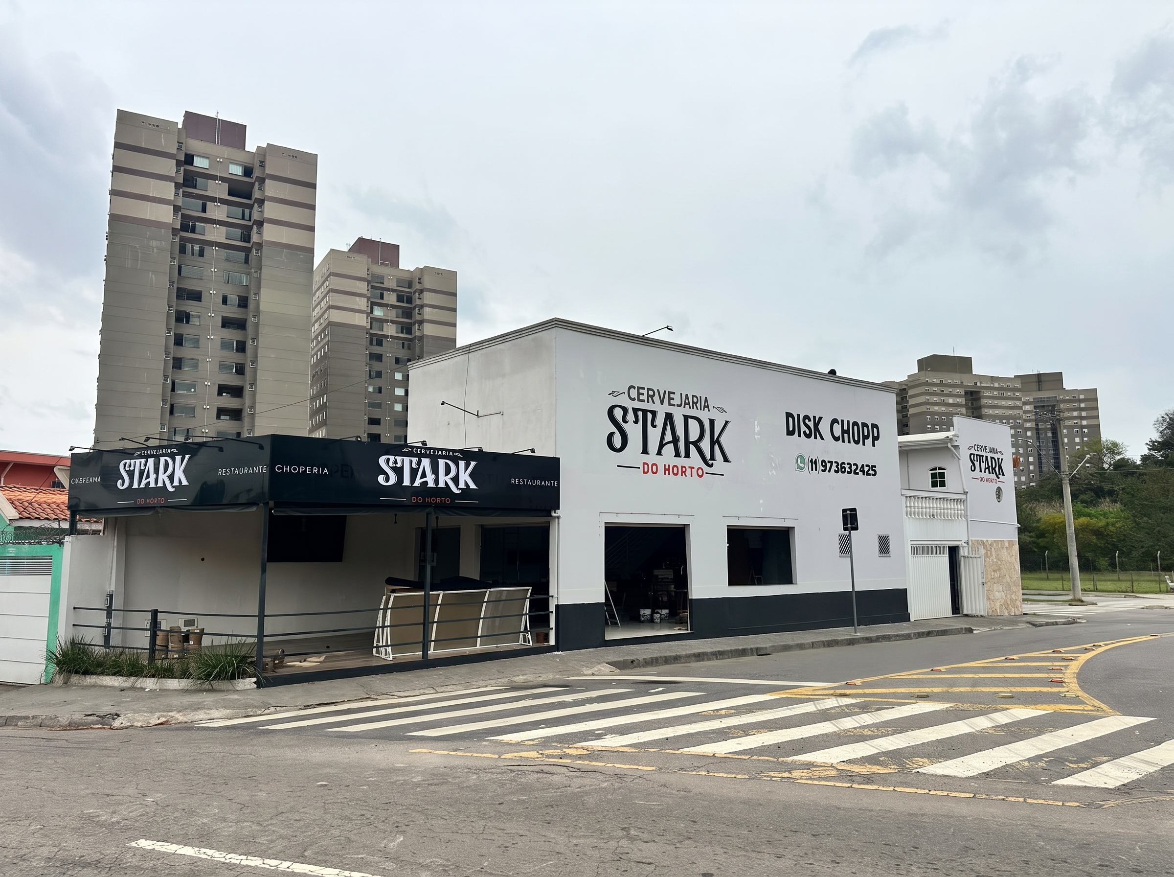 Fachada da Stark do Horto
